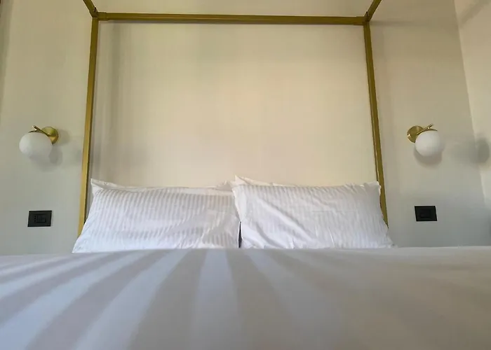 Bed & Breakfast Maldestra 4*